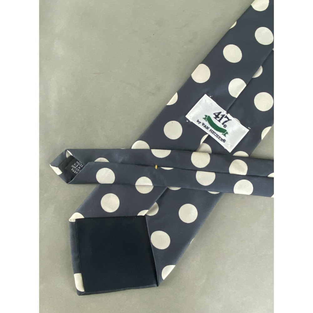 Van Heusen 417 Mens Tie Navy Blue White Polka Dot Silk Classic Business 56x4 - Picture 2 of 5